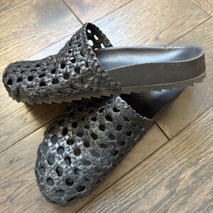 Mexas Black woven leather slides sz 42
